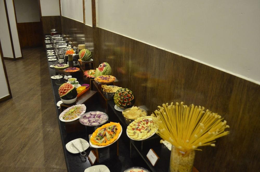 Sinclairs Bayview Hotel Port Blair Ngoại thất bức ảnh