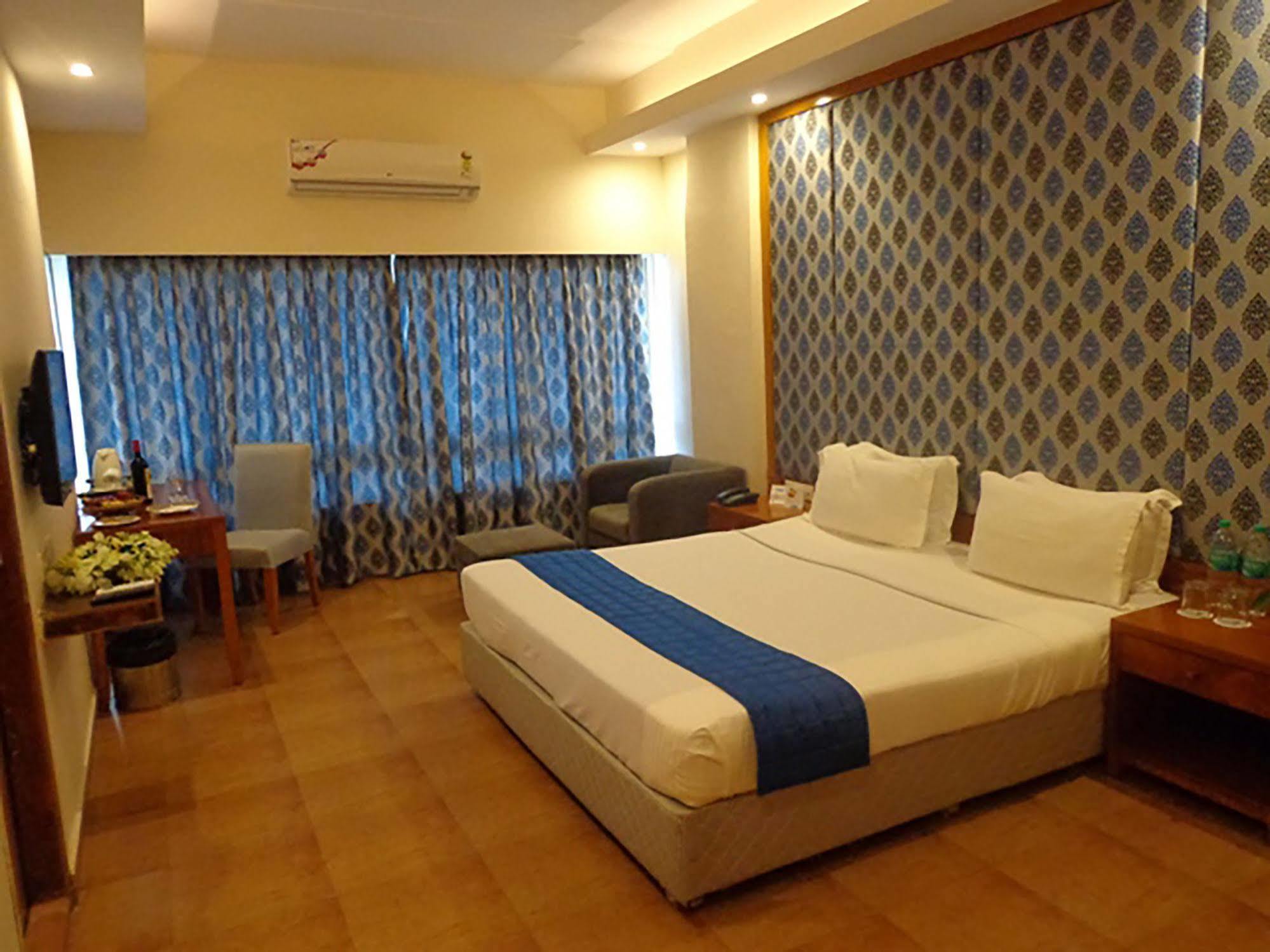 Sinclairs Bayview Hotel Port Blair Ngoại thất bức ảnh